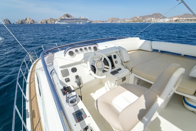 Yacht Azimut for rent in Cabo San Lucas - Swimming and Snorkeling at Pelican Rock